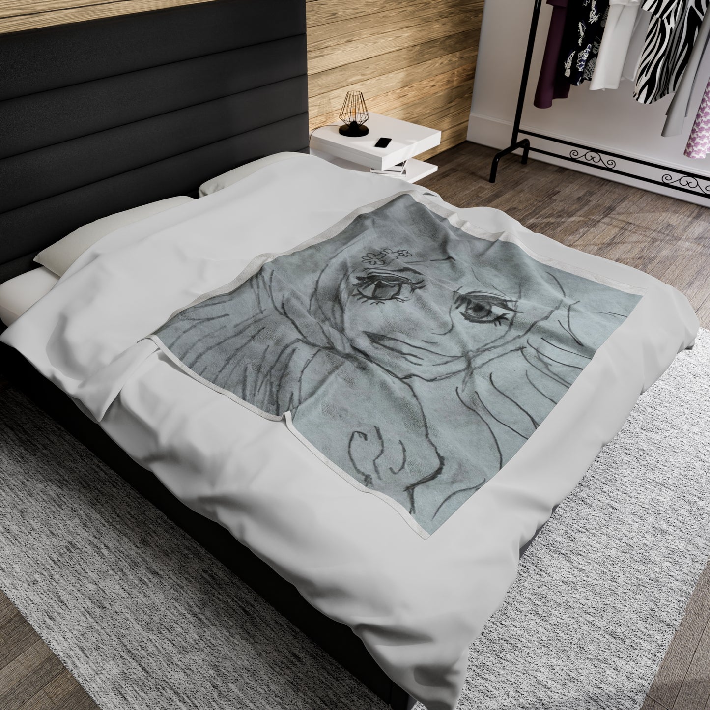 Anime Smiling Girl Velveteen Plush Blanket